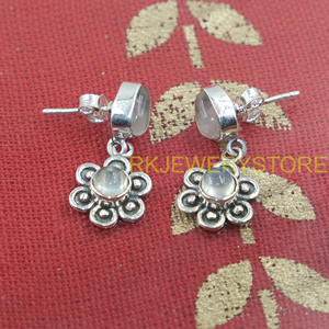 Pendientes de Cuarzo Rosa Natural y Piedra Lunar, Plata de Ley 925, Hechos a Mano, Diseño Floral, Estilo Boho, Joyería de Moda, Regalo para Mujer - Product Image 4