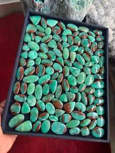 พลอยคริสโซเพรสทรงหลังเบี้ยขายส่งจำนวนมาก พลอยคริสโซเพรสสีเขียวธรรมชาติทรงหลังเบี้ยสำหรับทำเครื่องประดับ - Product Image 2