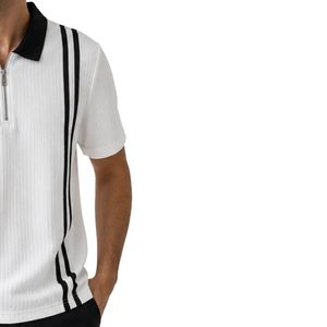 Polo de Golf Personalizado Blanco y Negro con Cuello Tipo Waffle, Media Cremallera, Manga Corta, Tejido Texturizado, Logotipo Personalizado, Fabricante de Marca Privada para Hombre - Product Image 4