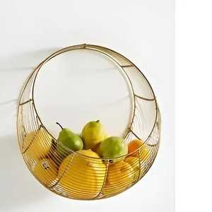 Cesta de Frutas Esférica de Alambre Dorado de Lujo con Tapa de Madera, Contenedor de Almacenamiento Cubierto, Organizador de Encimera para Cocina y Despensa - Product Image 3