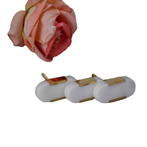 Boutons en marbre polis à la main, couleur, forme et taille personnalisées, design personnalisé, fabriqué en Inde - Product Image 1