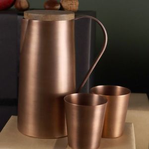 Pichet en cuivre avec texture martelée et poignée, grande capacité, design minimaliste, vaisselle - Product Image 3