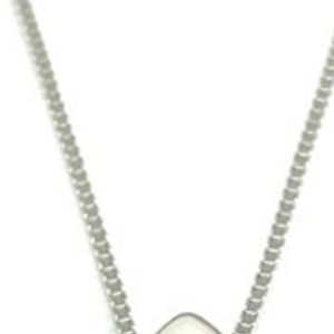 Collier Feuille de Lierre Ouverte Extra Petite, Bijou Plaqué Or Élégant pour Femme, Accessoire de Mode de Luxe avec Feuille Botanique Délicate - Product Image 6