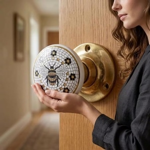 Poignée de porte en porcelaine traditionnelle avec motif mosaïque abeille, poignée ronde pour armoire, pour meubles de maison et de bureau, finition durable - Product Image 3