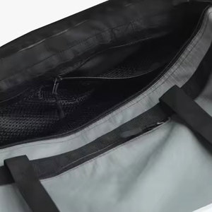 Bolsas Deportivas de Alta Calidad Diseñadas con Logotipo Personalizado, Ideales para Uso Diario, Bolsa de Gimnasio al por Mayor - Product Image 4