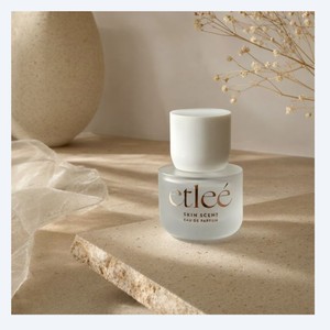 Perfume para mujer Eteulrie Korean K-Beauty ETLEE Eau de Parfum Vanilla Cashmere 30ml Hecho en Corea Spray - Product Image 2