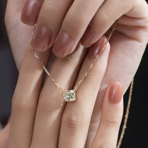 Colgante y Cadena con Diamante Cultivado en Laboratorio IGI D-E-F VVS-VS en Oro, Oro Rosa, Oro Blanco y Plata de Ley - Product Image 1