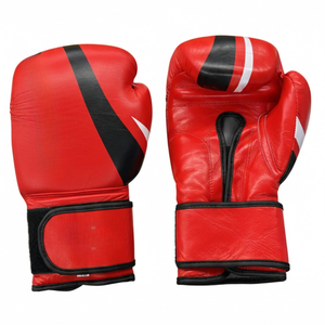 Gants de boxe en cuir rouge avec fermeture Velcro, design respirant pour adultes de 14 ans et plus, usage unisexe pour les arts martiaux - Product Image 1