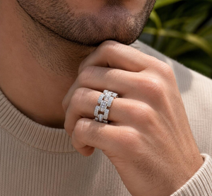Anillo de Zirconia con Diseño Geométrico, Bañado en Oro, para Regalo de Aniversario de Bodas - Product Image 4