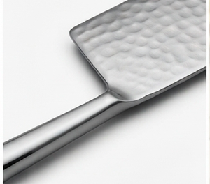 Silver <b>Cheese</b> <b>Knife</b> <b>Set</b> In Stainless Steel With Hammered Design Perfect For Kitchenware Tableware Events And Gifting Use - Product Image 2