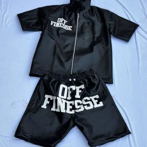 Ensemble de survêtement noir personnalisé avec bandes réfléchissantes, veste zippée et pantalon, vêtements de sport pour hommes et femmes, séchage rapide, idéal pour la gym et la course à pied - Product Image 6