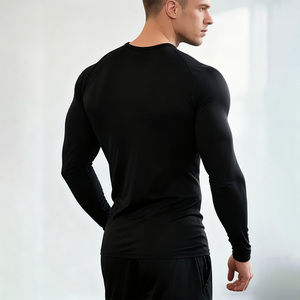 T-shirt de compression à manches longues noir pour homme, col rond, séchage rapide, couleur unie, vêtements de sport, coupe classique, toutes saisons - Product Image 2