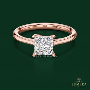 Bagues Solitaires Tendances à Bande Simple en Or Massif avec Diamant Brillant Taille Princesse Carrée, Bague de Promesse pour Femme, Bijoux Fins - Product Image 2