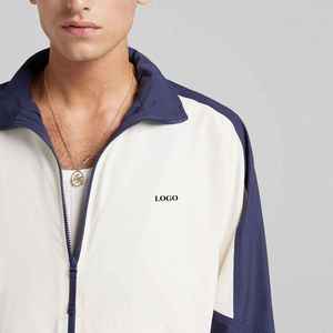Conjunto Deportivo para Hombre de Dos Piezas, Chaqueta y Pantalones, con Logotipo Personalizado, 100% Poliéster Transpirable - Product Image 4