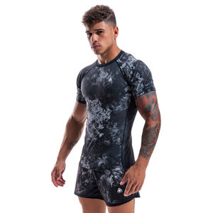 Conjunto Deportivo de Compresión Sublimado 100% Poliéster, Camiseta Ajustada Estampada, Pantalones Cortos de Yoga, Camiseta Deportiva de Manga Corta - Product Image 1