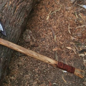 Tomahawk de doble hoja con cabeza de acero forjado y mango de madera, diseño táctico, grabado celta, grado industrial DIY, BA Enterprises Tree - Product Image 3