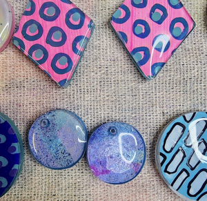 Top Quality Highly Polished Shiny Handcrafted Luxurious Customized Color Resin Fashion <b>Earrings</b> for Women From India - Product Image 2