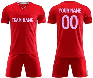 เสื้อฟุตบอลชายคุณภาพพรีเมียมพร้อมลายกราฟิกแบบซับลิเมชั่น ทรงไหล่ตก ผลิตจากโพลีเอสเตอร์อินเตอร์ล็อคที่สวมใส่สบาย ขั้นต่ำในการสั่งซื้อ - Product Image 5