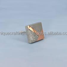 Pomo de puerta de madera de resina artesanal diseñado para muebles contemporáneos, incluidos armarios, cajones y puertas interiores - Product Image 5