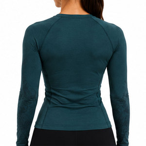 Camiseta Deportiva de Compresión para Mujer, Ligera, Transpirable y con Soporte Muscular - Product Image 2
