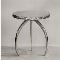 Table basse ronde moderne avec plateau en verre trempé et structure en métal, meuble de salon fait main, table d'appoint décorative