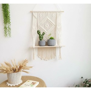 Tapiz de Pared de Macramé con Yute y Madera de Pino con Estante |   Decoración Bohemia Hecha a Mano para el Hogar - Product Image 4