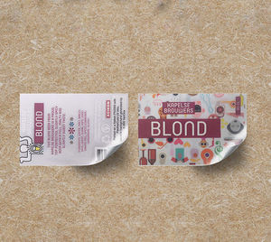 Étiquettes en carton personnalisées pour bouteilles, fabriquées au Vietnam, durables, imprimées en offset, recyclables, écologiques, taille et forme personnalisées - Product Image 5
