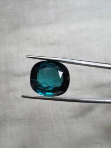 Tourmaline bleue néon naturelle taille coussin 14,10 carats, pierre précieuse lâche couleur Paraiba, haute qualité, Inde, pour la fabrication de bijoux Jai - Product Image 1