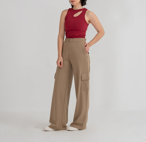 Top sin mangas rojo acanalado para mujer con cuello moderno y textura acanalada, elegante top sin mangas hecho a medida para mujer - Product Image 3