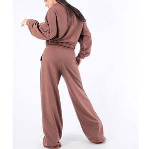 Trajes Deportivos Acampanados para Mujer de Alto Rendimiento y Transpirables, Diseñados para Máxima Comodidad y Estilo de Vida Activo, Uso Diario - Product Image 3