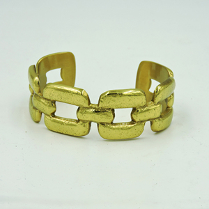 Bracelet manchette à maillons épais en laiton fait main – Jonc ouvert doré style brutaliste – Bijou audacieux à motif géométrique pour femme - Product Image 3