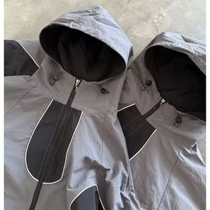 Ensemble décontracté à capuche zippé et short, motif uni, tissu léger et respirant, coupe-vent – Prix de gros - Product Image 6