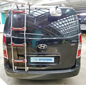 H-YUNDAI GRAND STAREX JU977815 2018, Camioneta Duradera, Comercial, de Pasajeros, Bajo Kilometraje, Eficiente en Consumo de Combustible, Motor Potente, Conducción Suave - Product Image 3