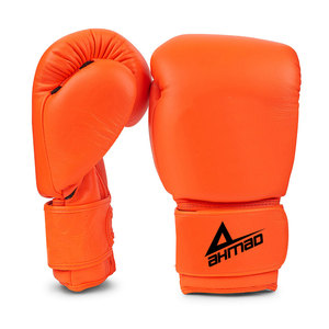 Gants de boxe professionnels en cuir pour l'entraînement, le sparring, le travail sur sac de frappe – Durables, confortables, imperméables et légers - Product Image 1