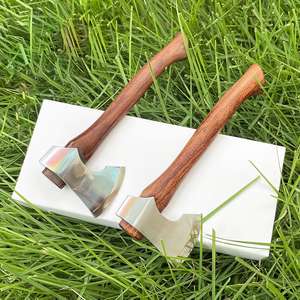 Hache de montagne miniature industrielle personnalisée en acier inoxydable avec manche en bois de rose, hachette tactique de poche exquise en bois, EDC pour le camping - Product Image 1