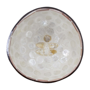 Auténtico Tazón Vietnamita de Coco - Incrustaciones Florales de Perlas - Artesanía Tradicional de Lacado - Product Image 1