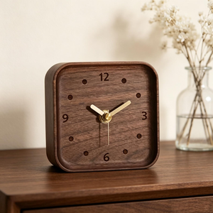 Horloge en bois de manguier artisanale de qualité supérieure, horloge de table carrée en bois naturel rustique pour la décoration de la maison et du bureau - Product Image 2