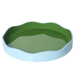 Bandeja de laca premium con elegante borde festoneado, hecha en Vietnam, ideal para servir y decorar con colores OEM/ODM. - Product Image 3