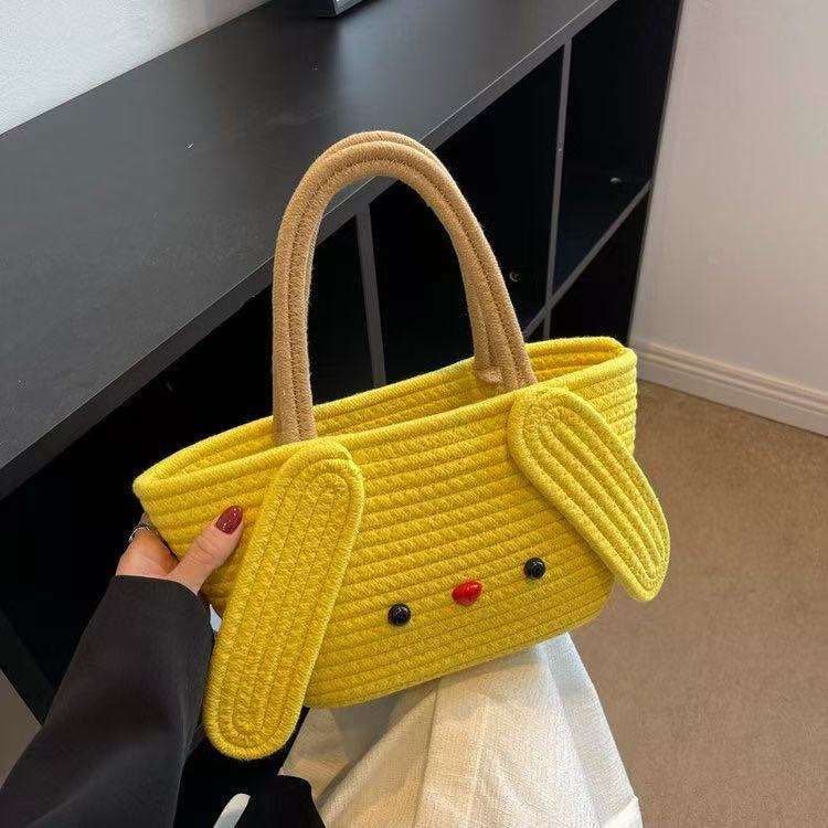 สีเหลือง