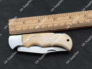 Cuchillo Plegable de Acero Inoxidable Hecho a Mano para Caza y Camping, UA Supplies, OEM/ODM, Múltiples Opciones de Mango, 58 HRC, Industrial/DIY - Product Image 4
