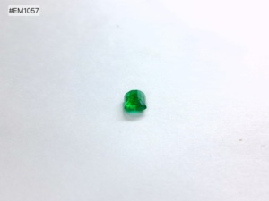 Bright Green Best Quality 100% Natural 3A Grade Emerald Zambian Octagon Shape 1.48ct Premium Loose Gemstone For <b>Delicate</b> Jewelry - Product Image 4