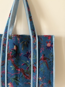 Velvet <b>Tote</b> <b>Bag</b> Women Large Capacity Shoulder Soft Quilted Fashion Purse Eco Friendly Lightweight <b>Summer</b>/Autumn/Winter - Product Image 4