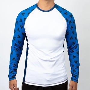 T-shirt de compression pour hommes MMA BJJ avec logo personnalisable, respirant, manches courtes, impression par sublimation en gros - Product Image 3