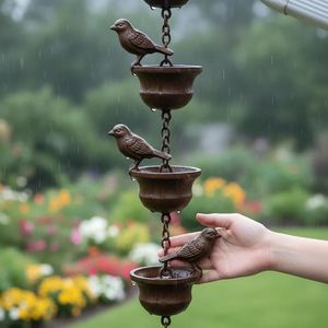 Attrape-pluie en métal en forme d'oiseau pour gouttière, décoration extérieure de toit, style vintage, finition thermolaquée, installation et accrochage faciles - Product Image 4