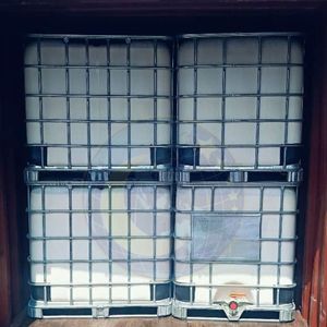 Produit phare : Caoutchouc naturel 100 % latex du Vietnam, faible teneur en ammoniac, liquide, pour diverses applications et produits - Product Image 6