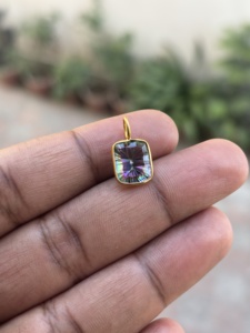 Colgante Religioso Unisex para Mujer, con Piedra Preciosa de Topacio Místico Natural, Piedra de Nacimiento de Noviembre, Joyería Hecha a Mano en Plata de Ley 925 - Product Image 3