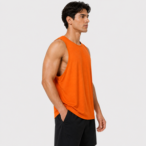 Débardeur ample pour homme en mélange de coton respirant de qualité supérieure. Coupe ample et stylée pour la salle de sport ou la rue, confort maximal, service OEM. - Product Image 4