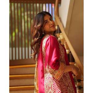 Conjunto de Top y fondo de mujer de diseñador con Dupatta para ropa de fiesta - Product Image 4