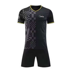 Uniforme de Fútbol para Hombre Adulto de la Mejor Calidad, Ropa Deportiva Transpirable de Poliéster, Nuevo y en Oferta - Product Image 1