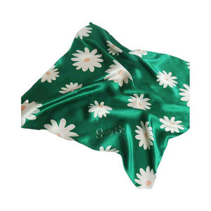 Écharpes personnalisées élégantes, design imprimé, foulard de mode, hijab, châle, écharpe carrée effet soie, vente en gros - Product Image 3